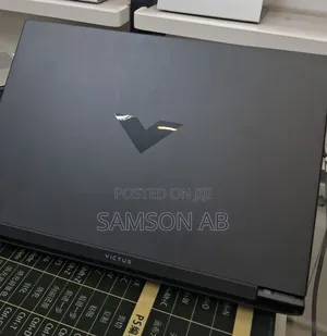 New Laptop HP Victus 15 16GB Intel Core i7 SSD 1T