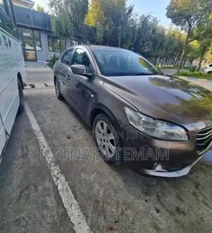 Peugeot 301 2016 Brown