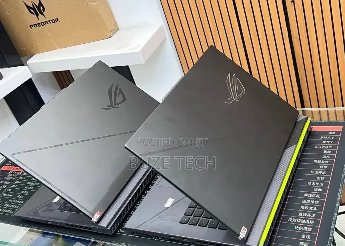 New Laptop Asus 16GB Intel Core i9 SSD 1T