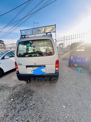 Suzuki Eeco 1.2 CNG FWD 2024 Silver