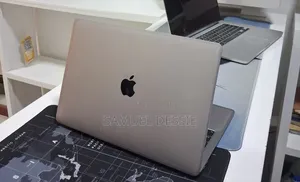 New Laptop Apple MacBook Air 2019 8GB Intel Core i5 SSD 128GB