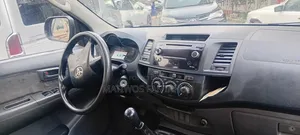 Toyota Hilux 2014 Black