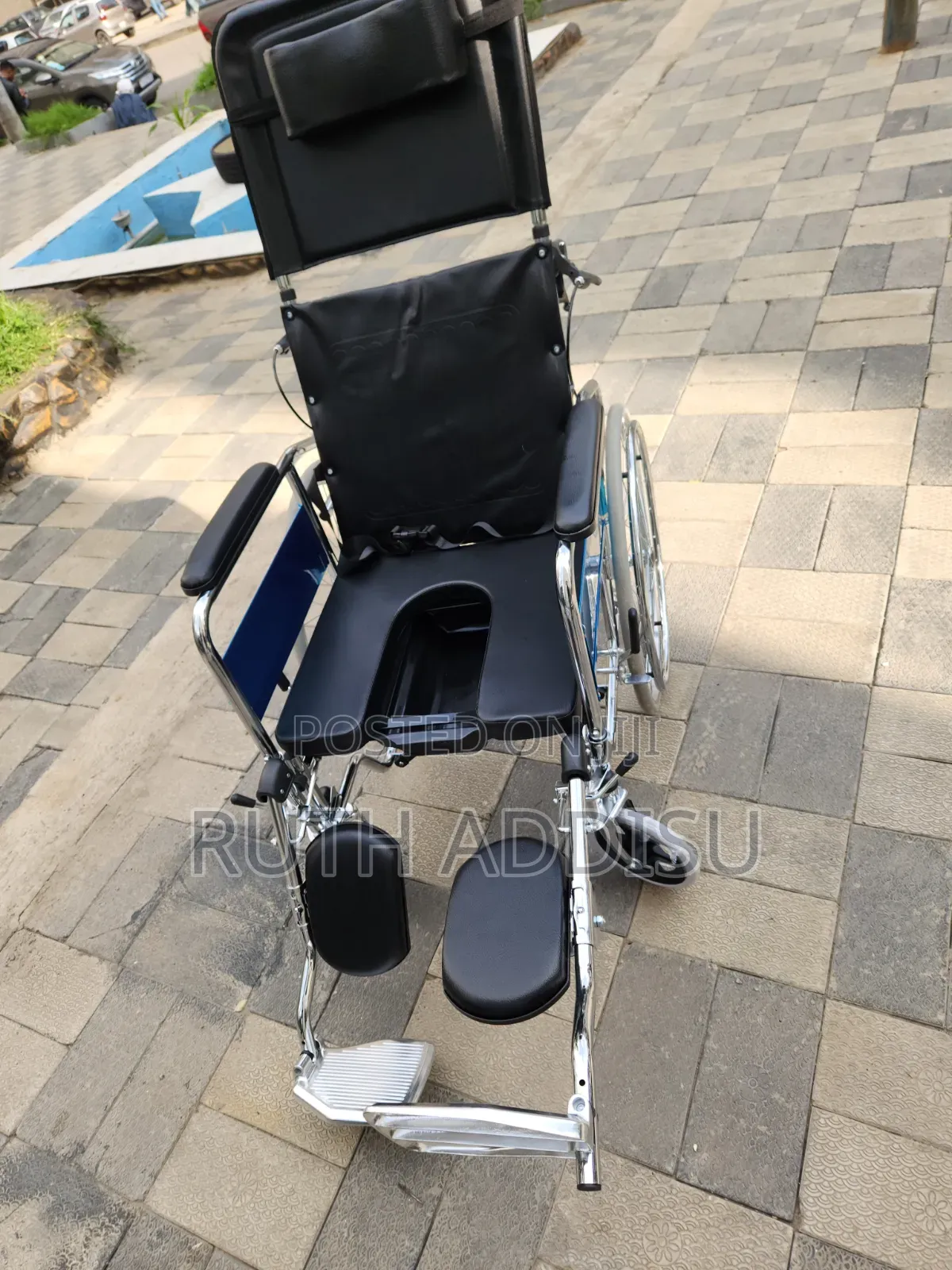 Reclining High Back Commode Wheelchair – Uh 609gc Wheelchair