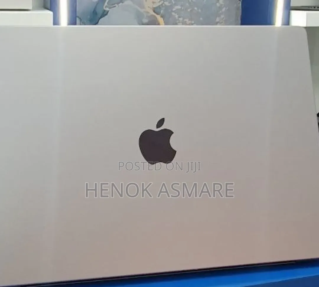 New Laptop Apple MacBook Pro 2021 M1 Max 32GB Apple M1 SSD 1T