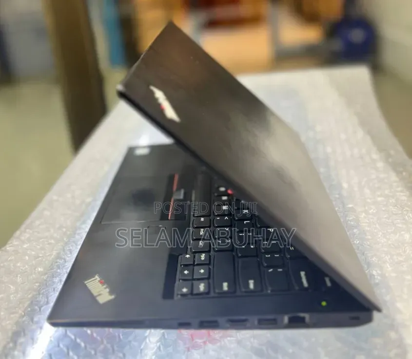 New Server Lenovo ThinkSystem SN550 8GB Intel Core i5 SSD 256GB
