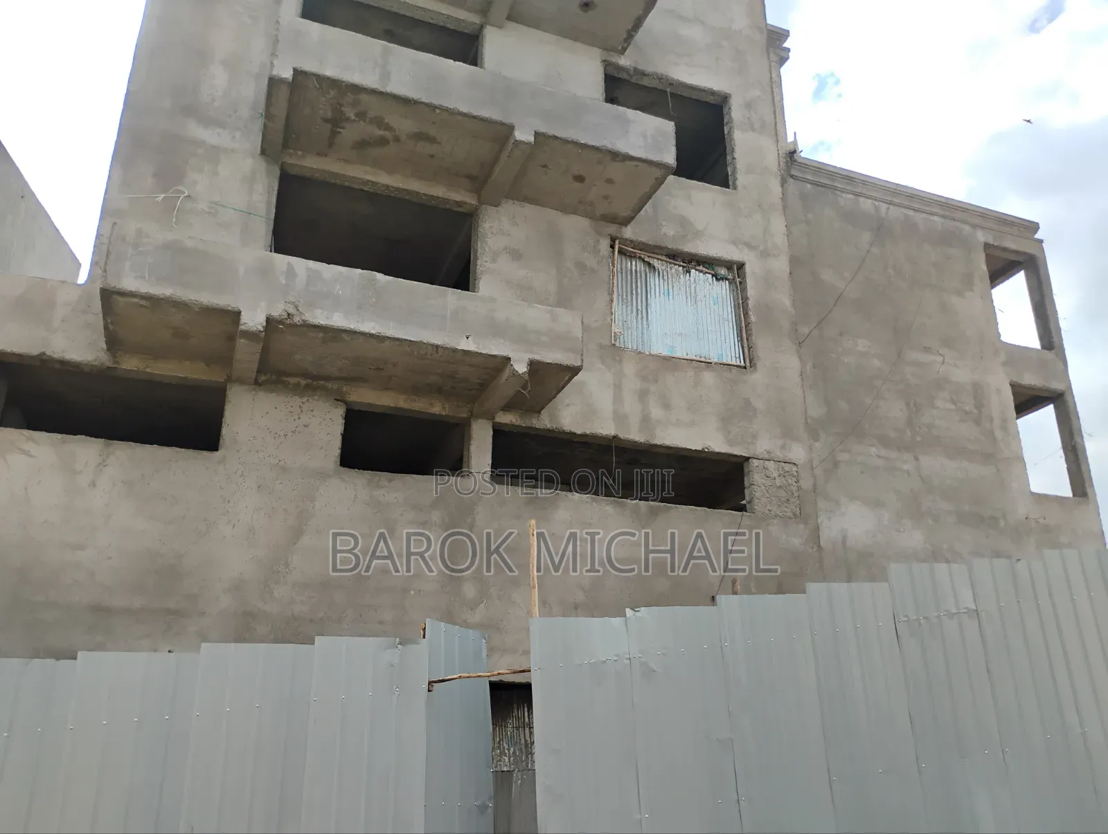 8bdrm House In Bole For Sale