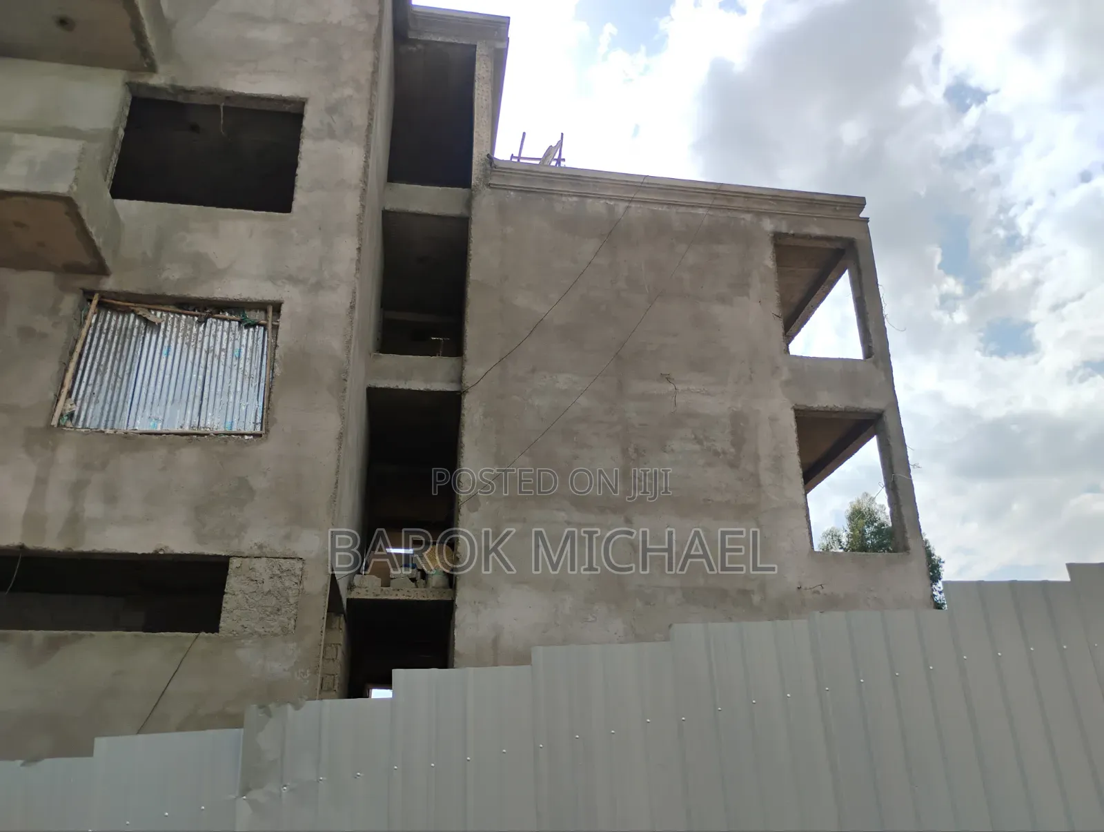 8bdrm House In Bole For Sale