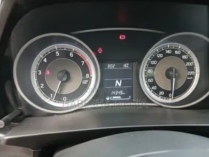 Suzuki Dzire 2022 Silver