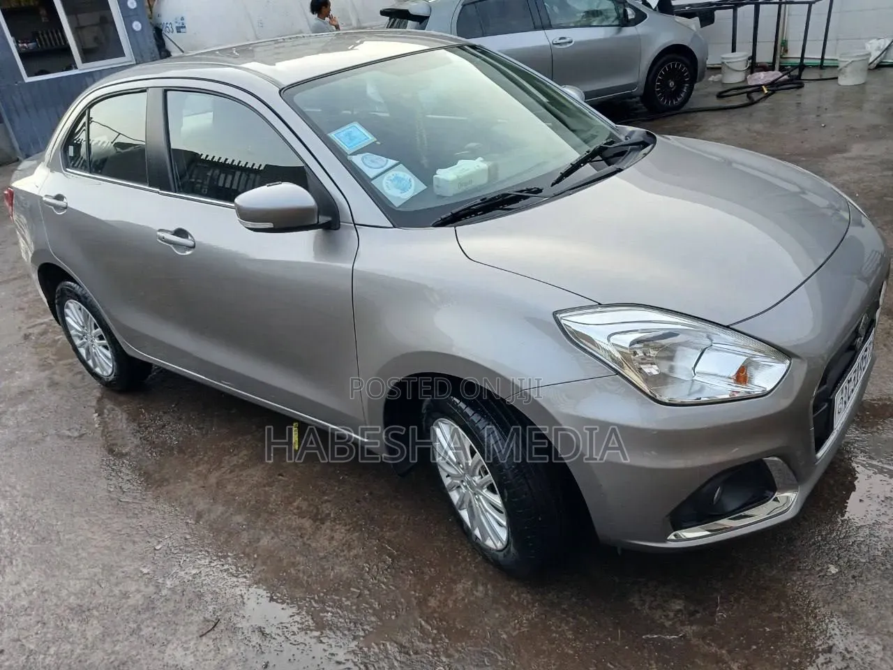 Suzuki Dzire 2022 Silver