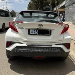 Toyota C-HR 2019 White