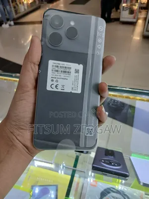 New Tecno Spark 40 128 GB Black
