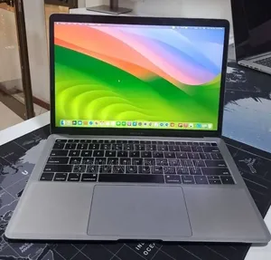 New Laptop Apple MacBook Air 2019 8GB Intel Core i5 SSD 128GB