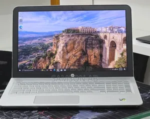 New Laptop HP Envy 15 12GB Intel Core i5 SSD 128GB