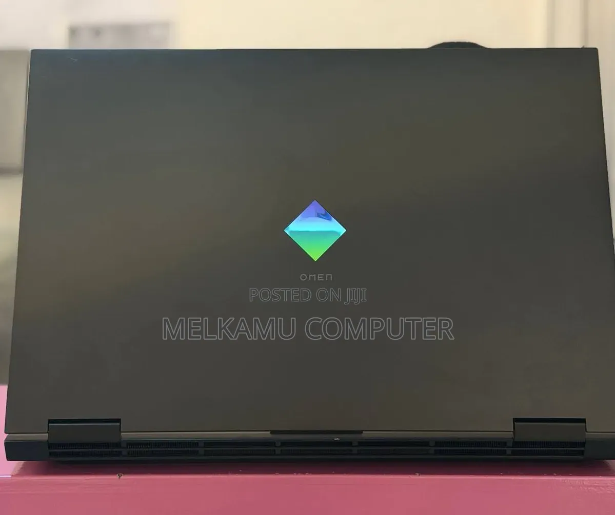 New Laptop HP Omen 17 16GB Intel Core i7 SSD 1T