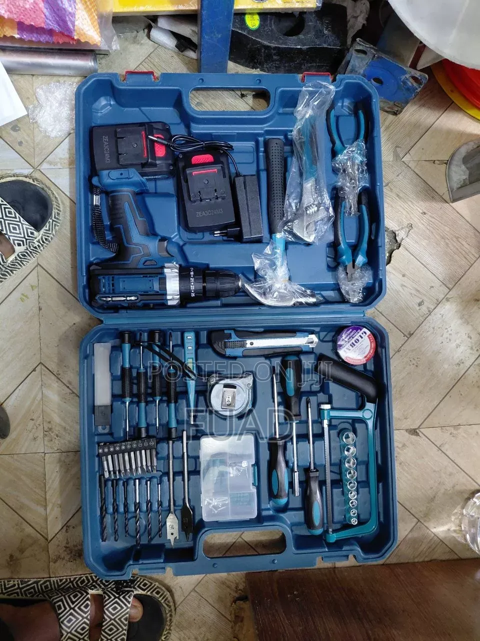 Makita Chargeable Drill 48v