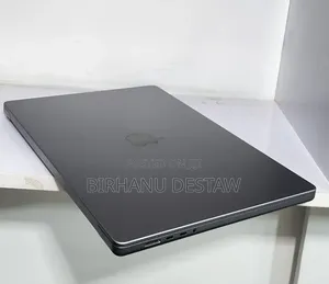New Laptop Apple MacBook Pro 32GB Apple M1 Pro SSD 512GB