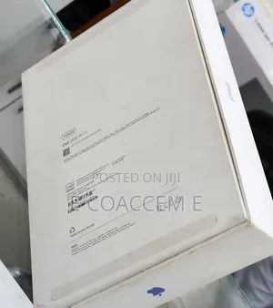 New Apple iPad (2025) 128 GB Blue