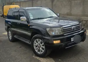 Toyota Land Cruiser 100 4.2 2006 Black