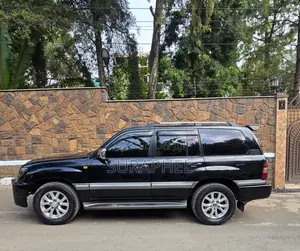Toyota Land Cruiser 100 4.2 2006 Black