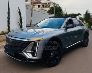 Cadillac Lyriq 2023 Gray