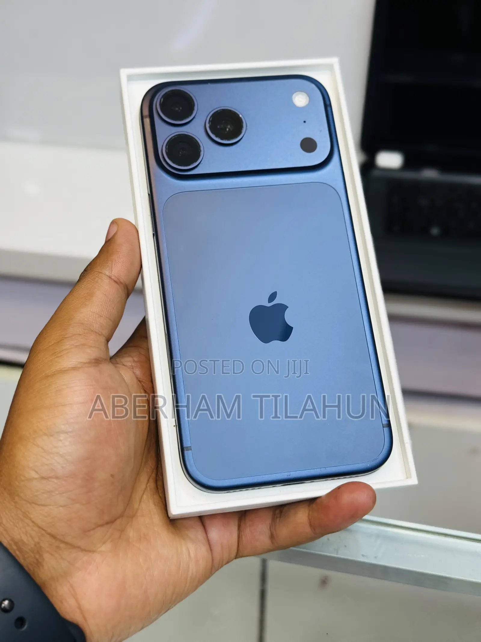 Apple iPhone 17 Pro Max 256 GB Blue