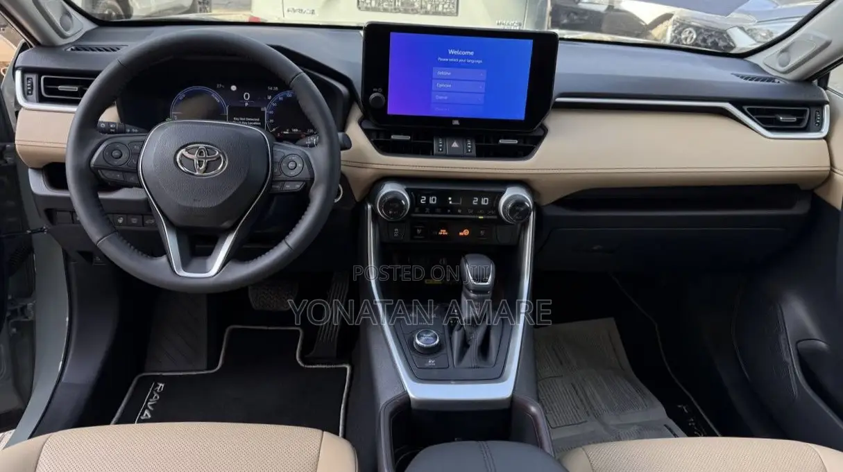 Toyota RAV4 2024