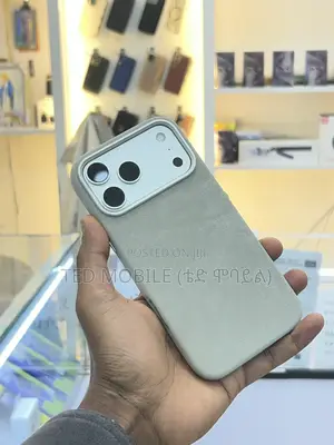 New Apple iPhone 17 Pro Max 256 GB Silver