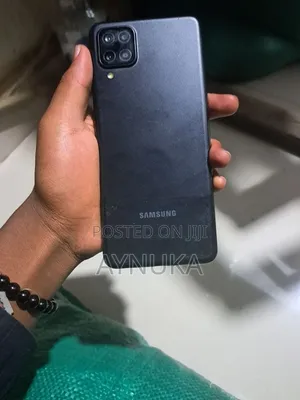 Samsung Galaxy A12 64 GB Black