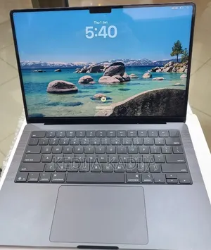 New Laptop Apple MacBook Pro 16GB Apple M5 SSD 512GB