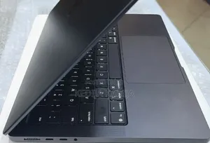 New Laptop Apple MacBook Pro 16GB Apple M5 SSD 512GB