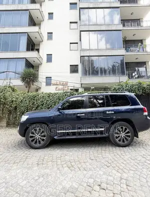New Toyota Land Cruiser 2023 Black