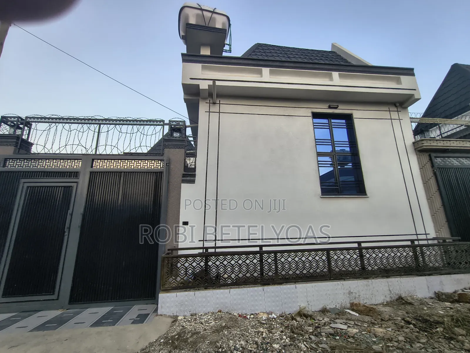 Furnished 2bdrm House in L Sheep, East Shewa for sale