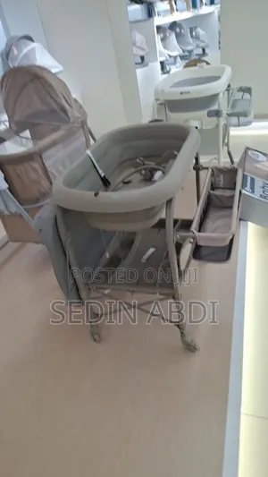 Baby Foldable Changing Table