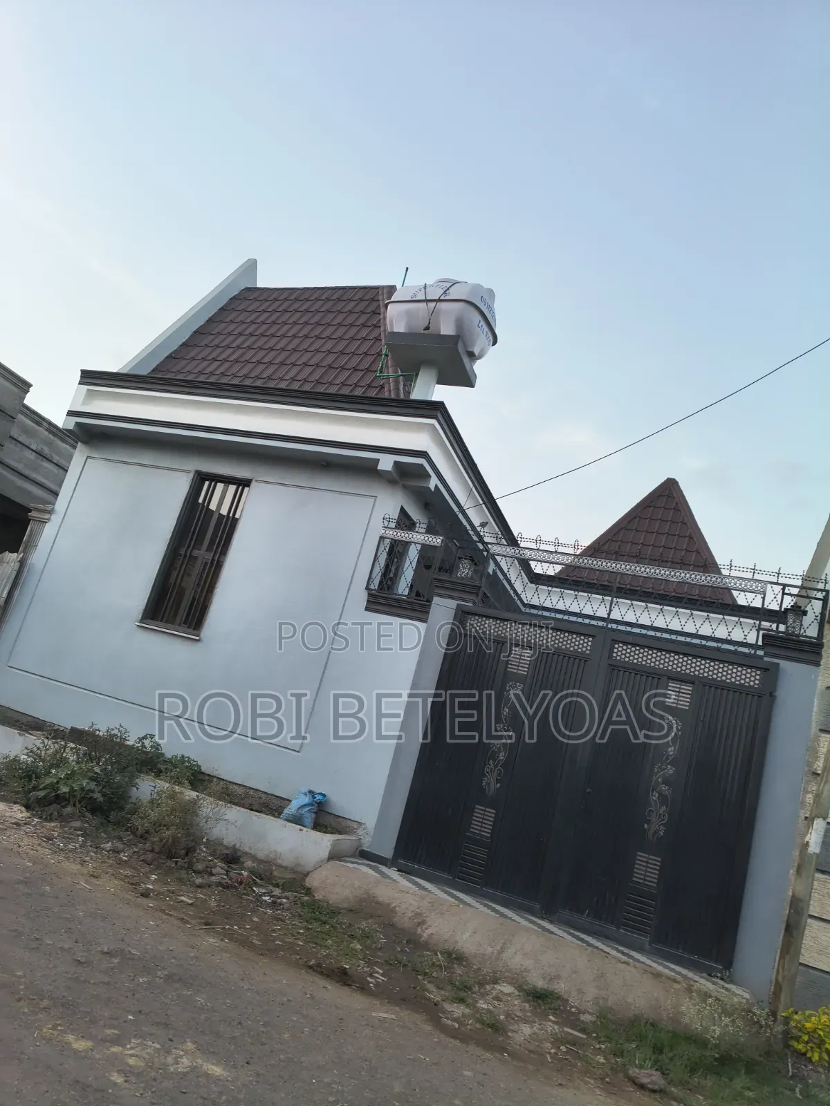 Furnished 2bdrm House in L Sheep, East Shewa for sale