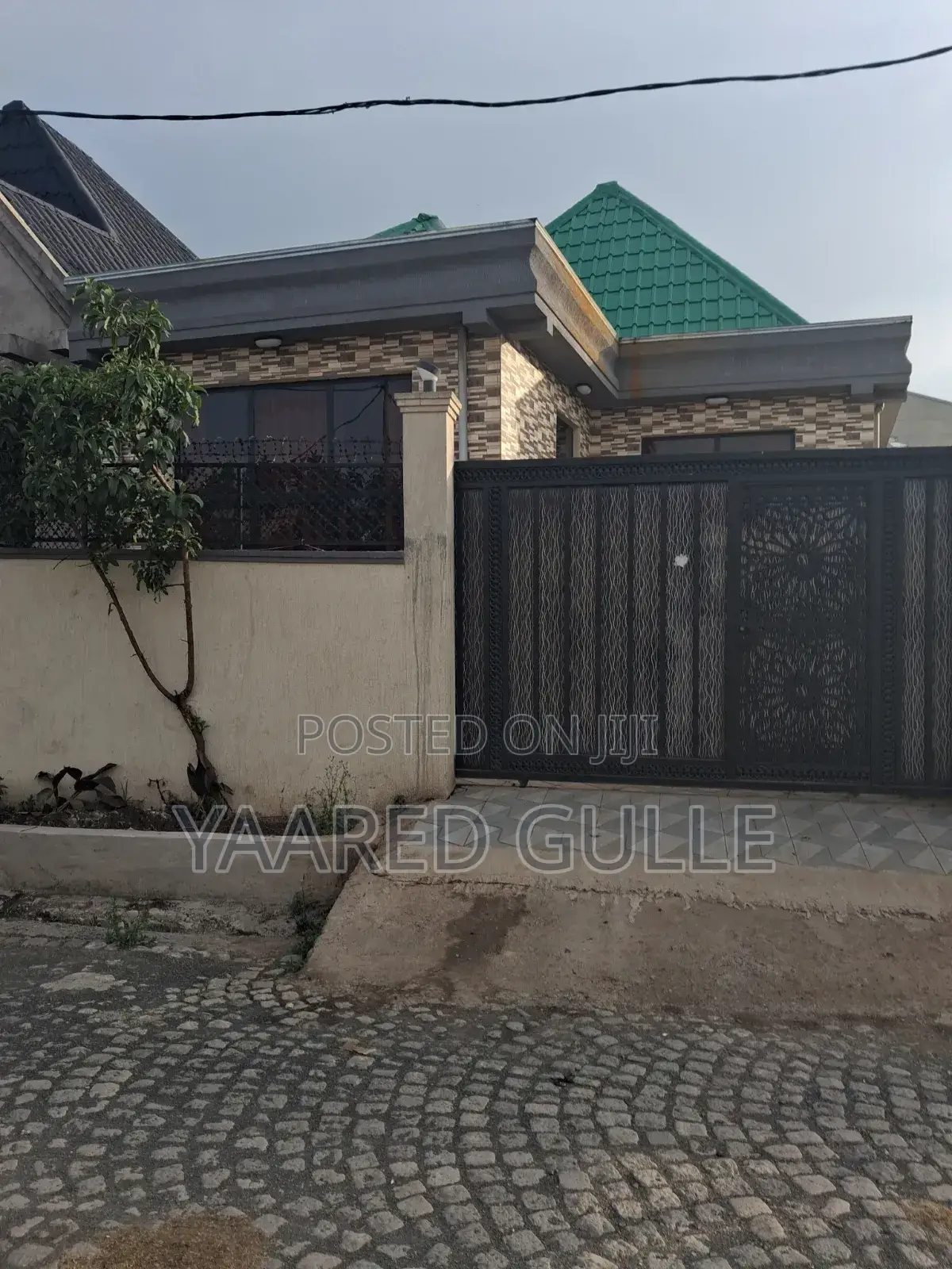 Furnished 4bdrm Farm House in Oromia-Finfinne for sale