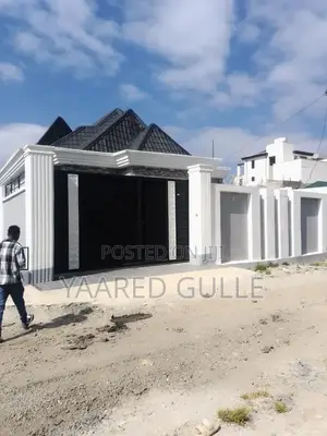 Furnished 6bdrm Townhouse/Terrace in Oromia-Finfinne for sale