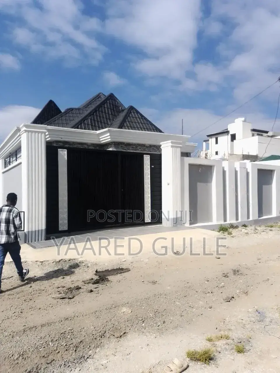 Furnished 6bdrm Townhouse/Terrace in Oromia-Finfinne for sale