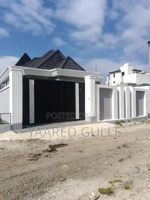 Furnished 6bdrm Townhouse/Terrace in Oromia-Finfinne for sale