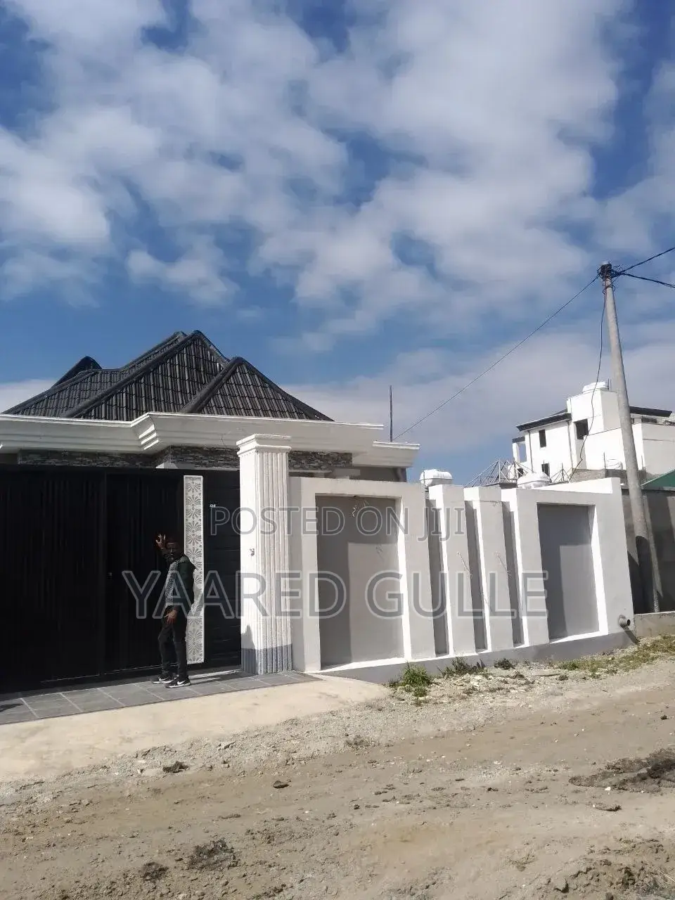 Furnished 6bdrm Townhouse/Terrace in Oromia-Finfinne for sale