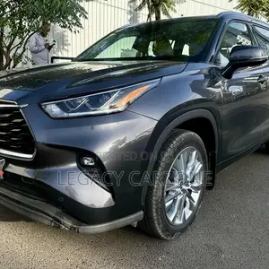 Toyota Highlander 2023 Black