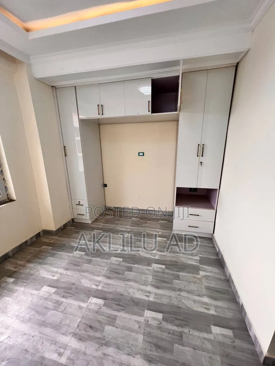 Furnished 3bdrm Condo in Bole Ayat for sale