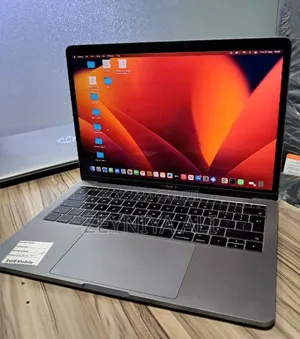 Laptop Apple MacBook Pro 2017 8GB Intel Core i5 SSD 128GB