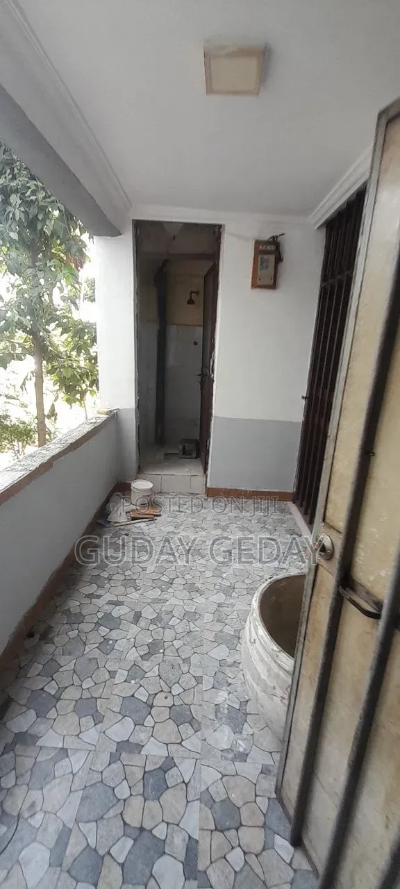 Furnished 4bdrm Condo in Akaky Kaliti for sale
