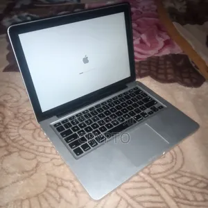 Laptop Apple MacBook 2012 8GB Intel Core i5 SSD 500GB