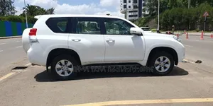 Toyota Land Cruiser Prado 2013 Ivory