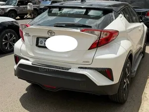 Toyota C-HR 2019 Ivory
