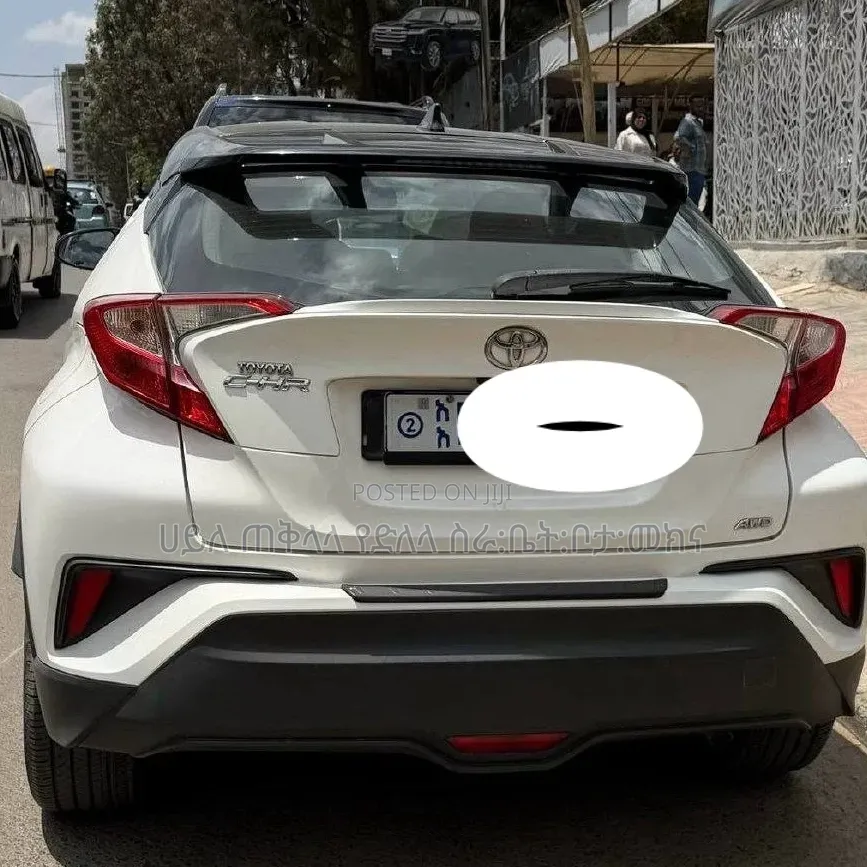 Toyota C-HR 2019 Ivory