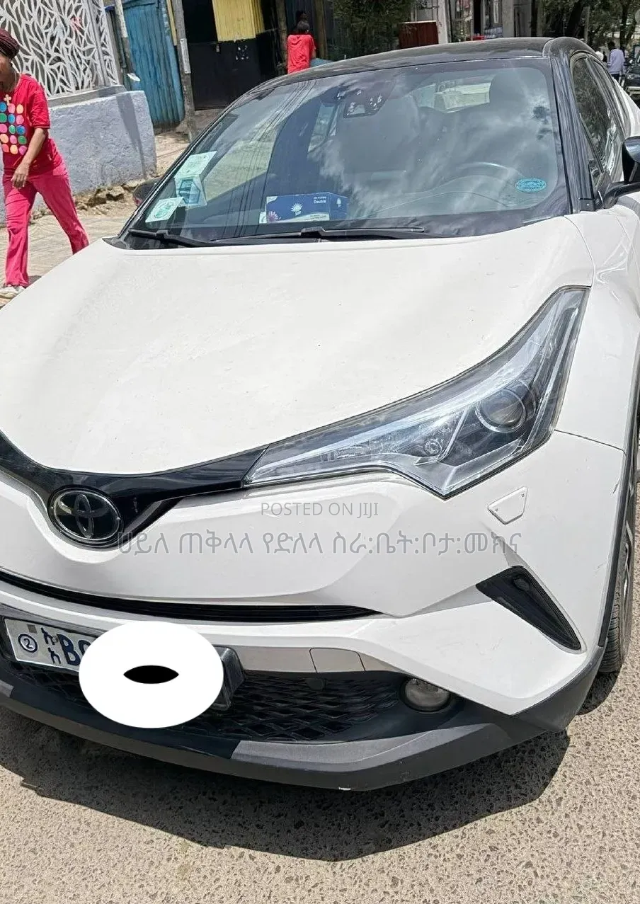 Toyota C-HR 2019 Ivory