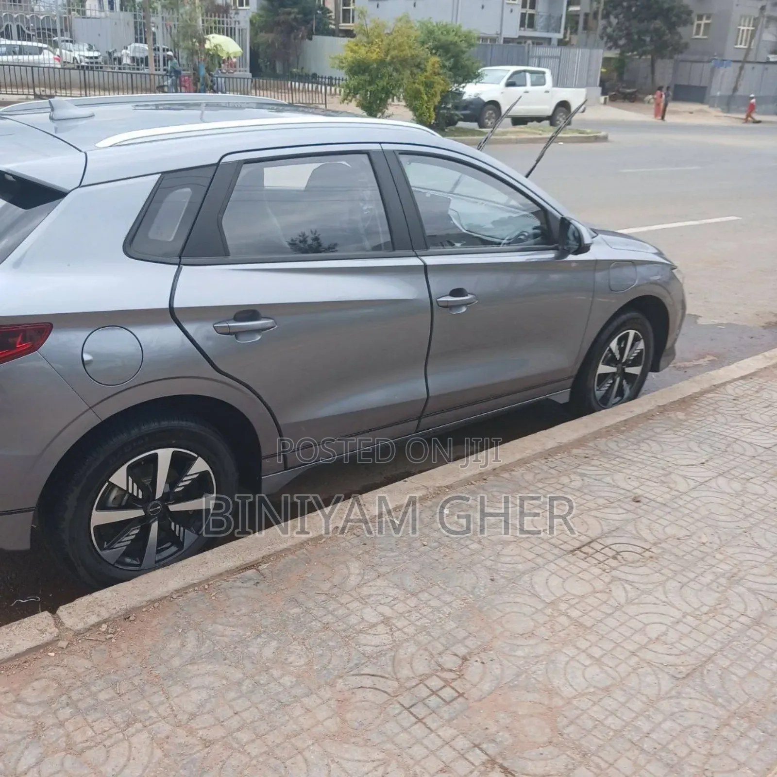 BYD E2 43 kWh 94 hp FWD 2025 Gray