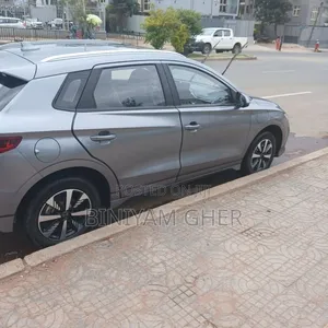 BYD E2 43 kWh 94 hp FWD 2025 Gray